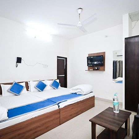 Hotel Apoorv - Near Jaipur Railway Station Buitenkant foto