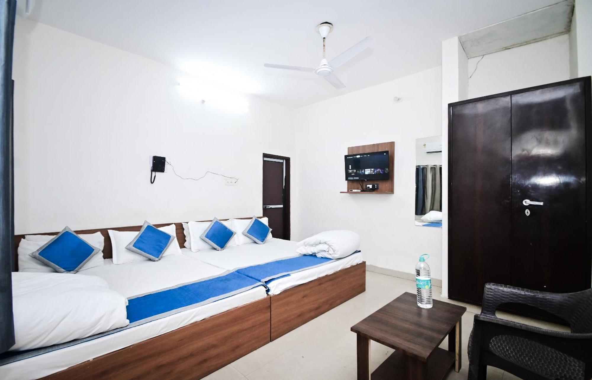 Hotel Apoorv - Near Jaipur Railway Station Buitenkant foto