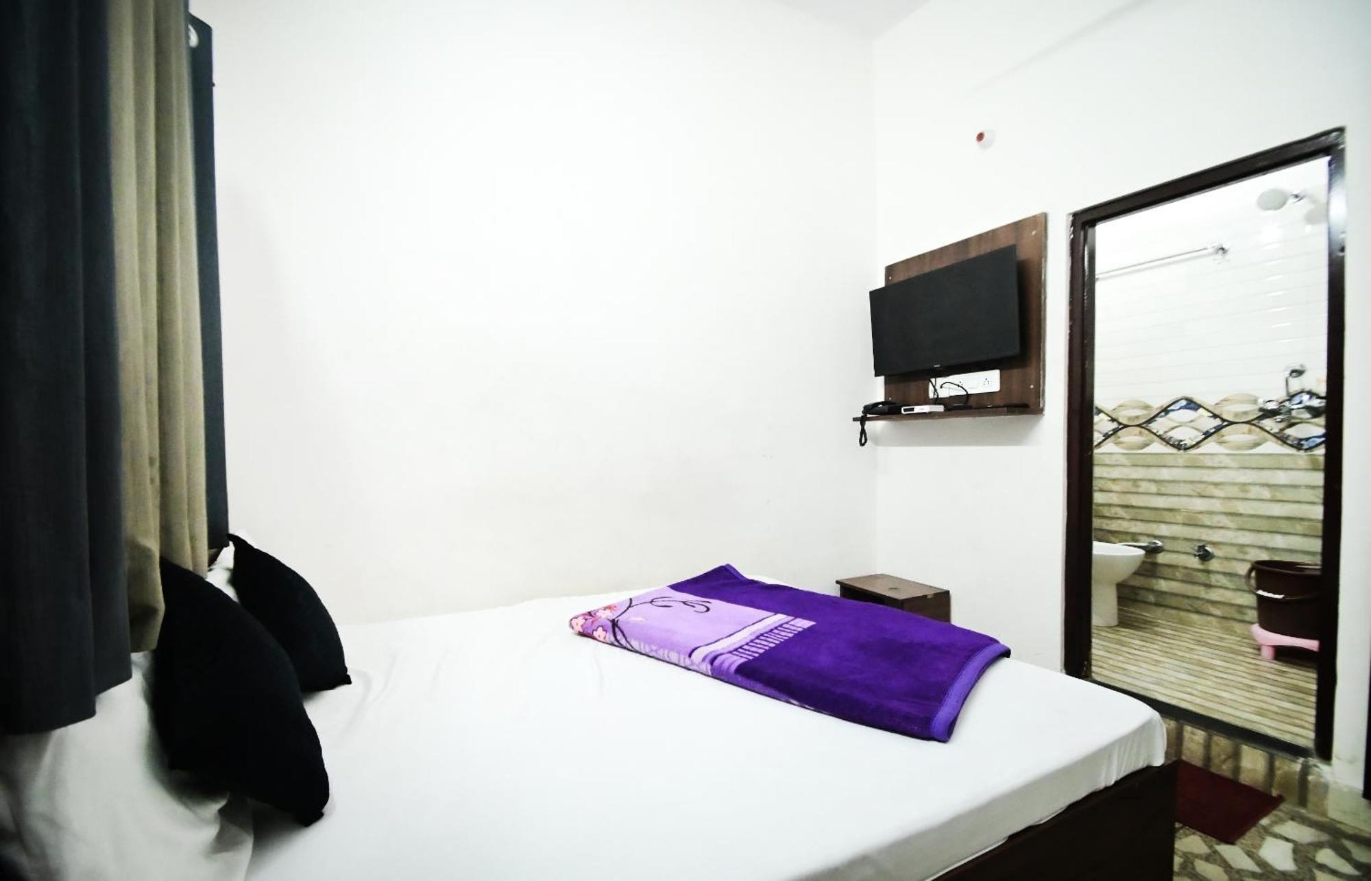 Hotel Apoorv - Near Jaipur Railway Station Buitenkant foto