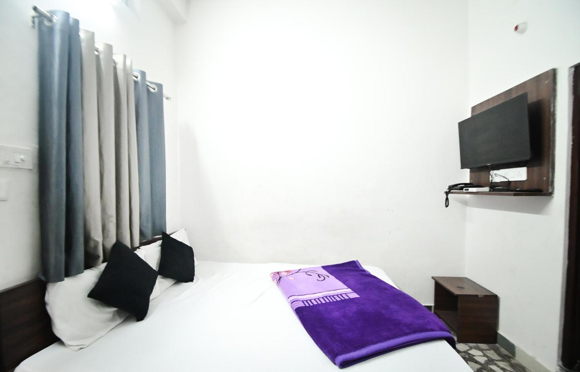 Hotel Apoorv - Near Jaipur Railway Station Buitenkant foto